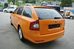 SKODA OCTAVIA 9