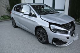 BMW 225 Active Tourer 4