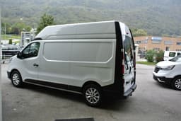 RENAULT TRAFIC 11