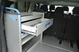 MERCEDES-BENZ VITO 25