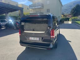 MERCEDES-BENZ V 300  8